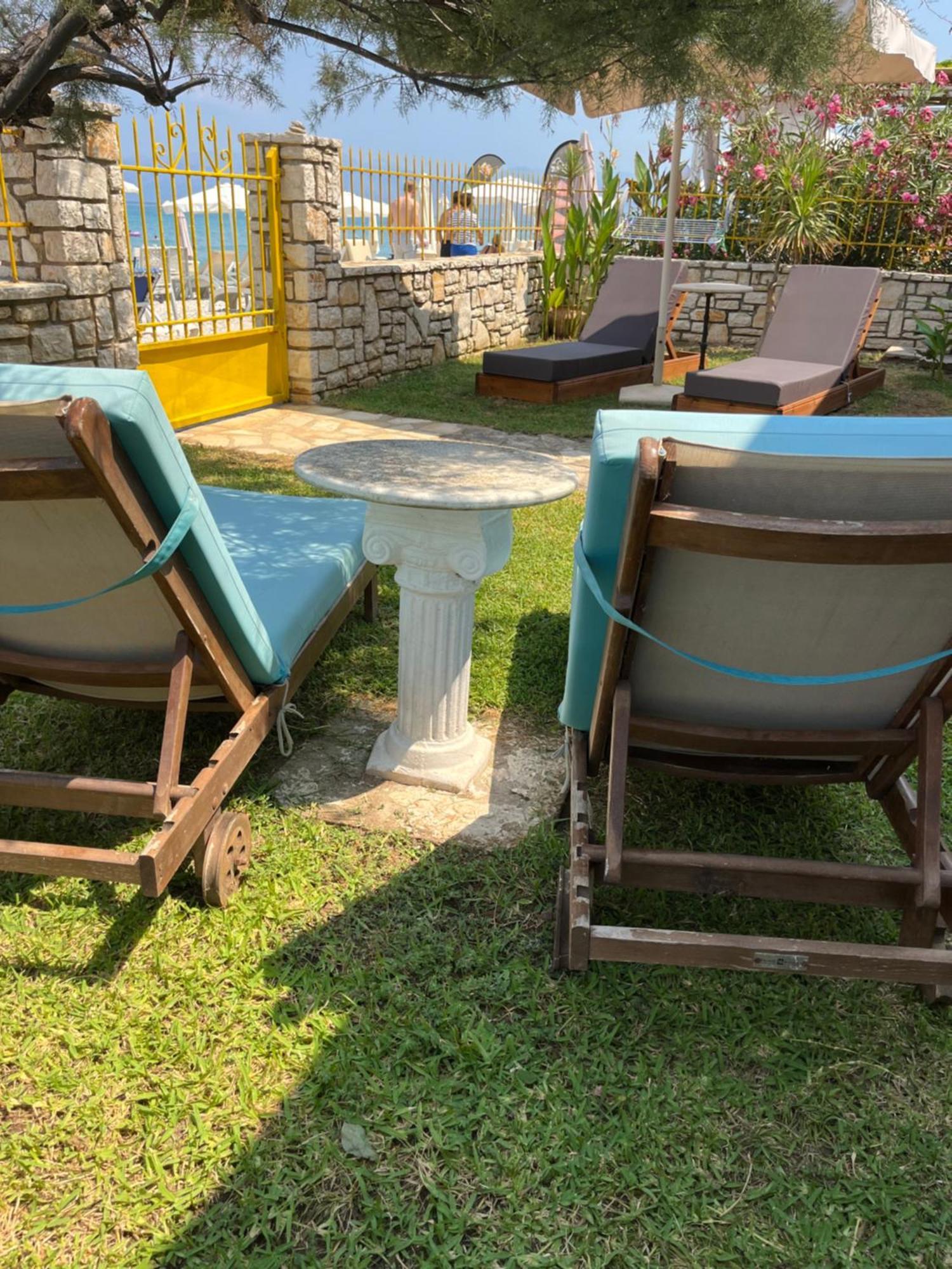Nikotsaras Beach House Since 1930 アカラヴィ エクステリア 写真